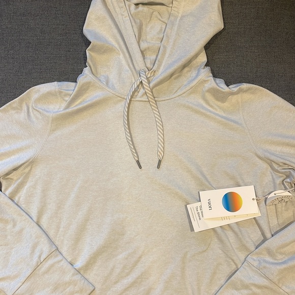 Vuori Halo Essential Hoodie Salt Heather NWT - Picture 7 of 7